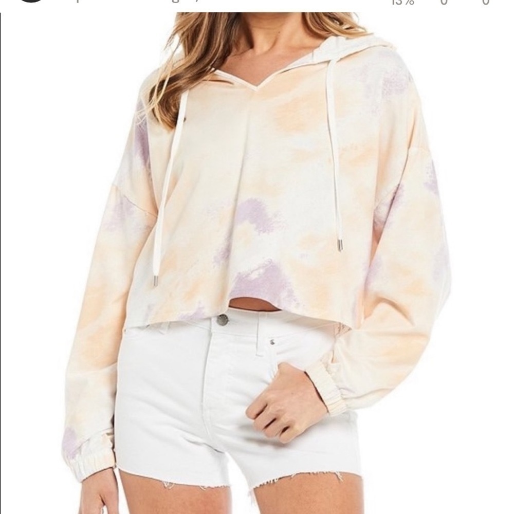 NWT Frayed Women's Tops Frayed Amber Tie Dye Cropped Hoodie